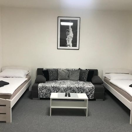 Cyklo-Moto Apartman Lomnice nad Luznici Luaran gambar