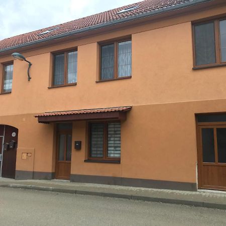 Cyklo-Moto Apartman Lomnice nad Luznici Luaran gambar