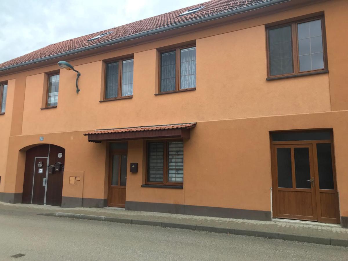 Cyklo-Moto Apartman Lomnice nad Luznici Luaran gambar