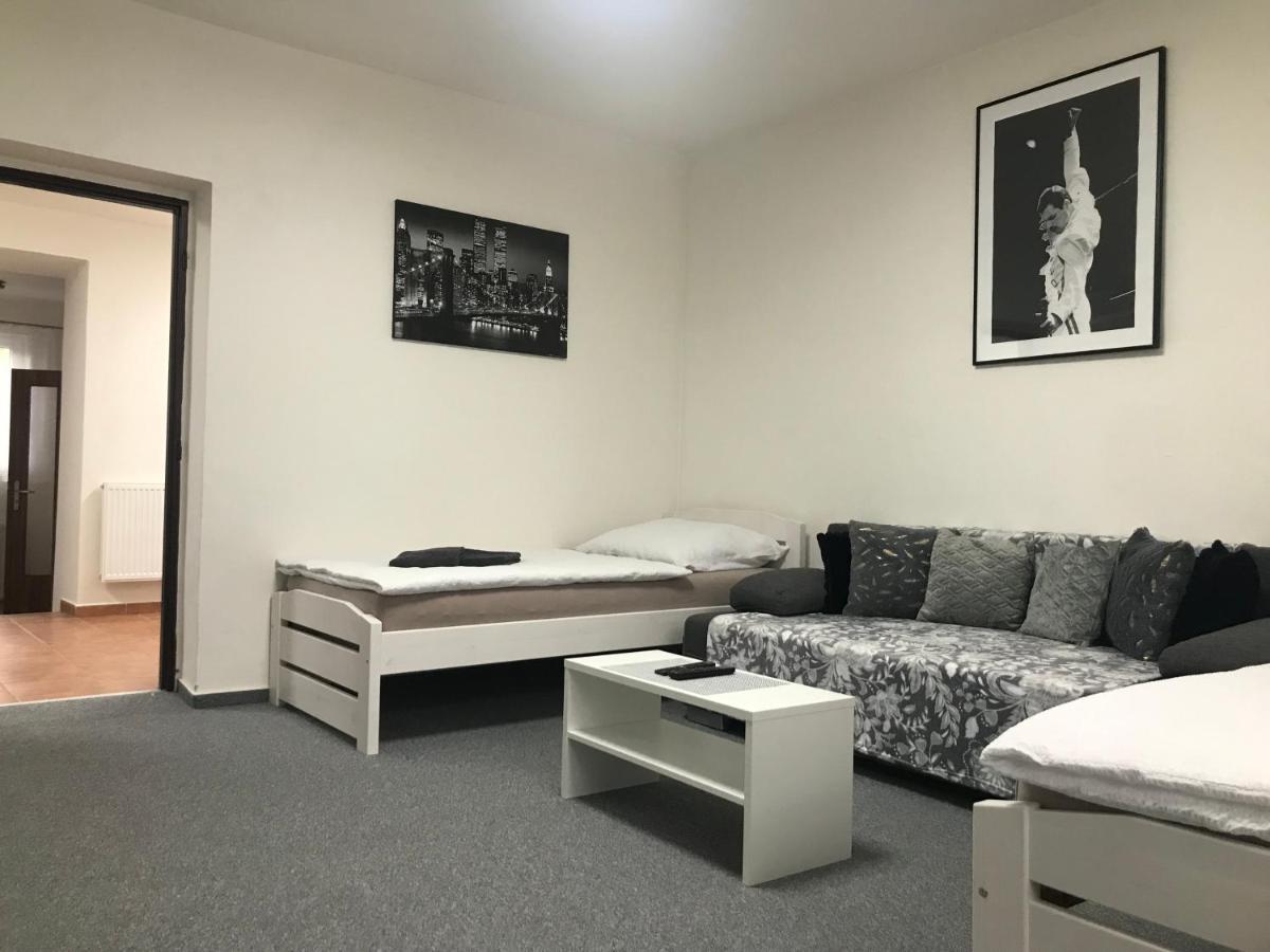 Cyklo-Moto Apartman Lomnice nad Luznici Luaran gambar